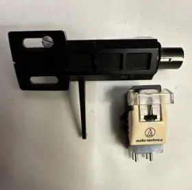 Audio-technica At12s Audio-technica Phono Cartridge Lot With Headshell And Leads At71e At2214sh