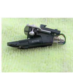Audio-technica At51e Audio-technica Cartridge And Stylus With Dual Headshell Wiring