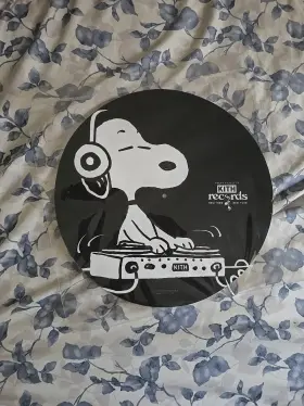 Khl150643-001 Kith X Penuts Dj Snoopy Slip Mat