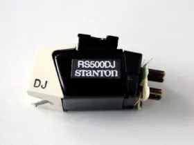 Stanton Stanton-rs500dj-cartridge And Stylus With Mounting Plates-screws Plastic Washers