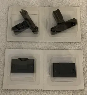 Sfatm02n01a1 Technics Sl-1200mk2 Dust Cover Hinges Parts# And Sfumm02n04 New N.o.s