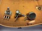 10X Bourns 500K Pot 3/8 Med Length W/split Shaft Audio Taper Low Friction New. Price: $45.00.